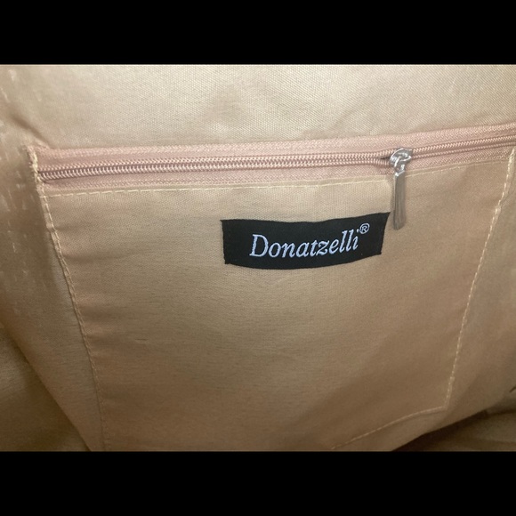 NWOT purchased in Mexico Donatzelli Spanish tote - Picture 2 of 3